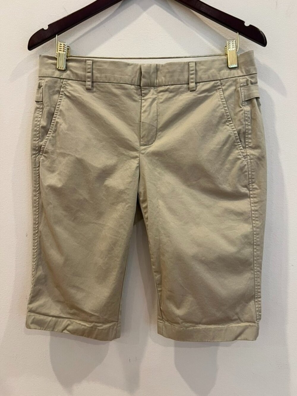 Vince Shorts Womens 6 Tan Khaki Bermuda Cotton Twill Stretch Casual Beach Preppy